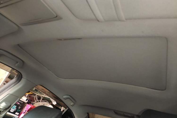 Used Honda Accord 2013 2.4L SE Headliner