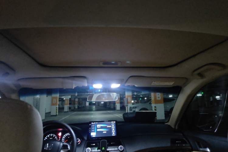 Used Honda Accord 2013 2.0L LX Headliner