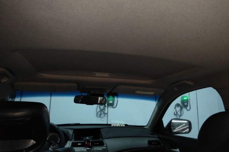 Used Honda Accord 2013 2.4L SE Headliner