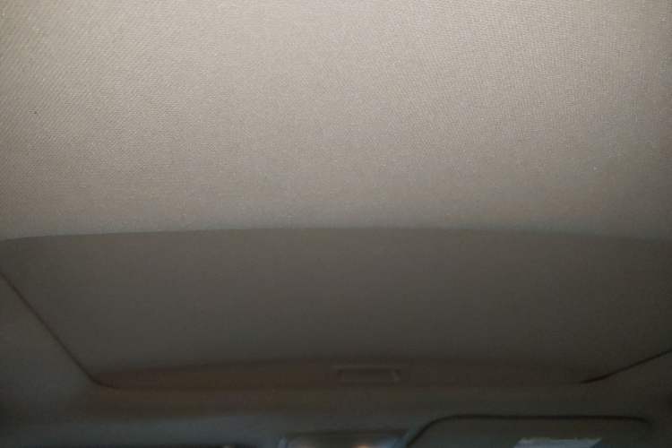 Used Honda Accord 2013 2.4L SE Headliner