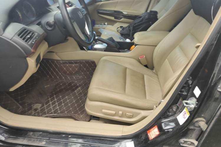 Used Honda Accord 2013 2.0L SE Left Front Seat