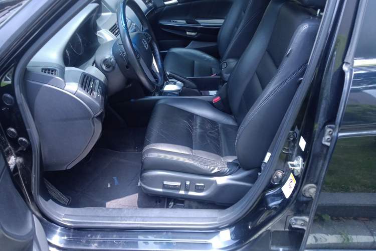 Used Honda Accord 2013 2.4L SE Left Front Seat