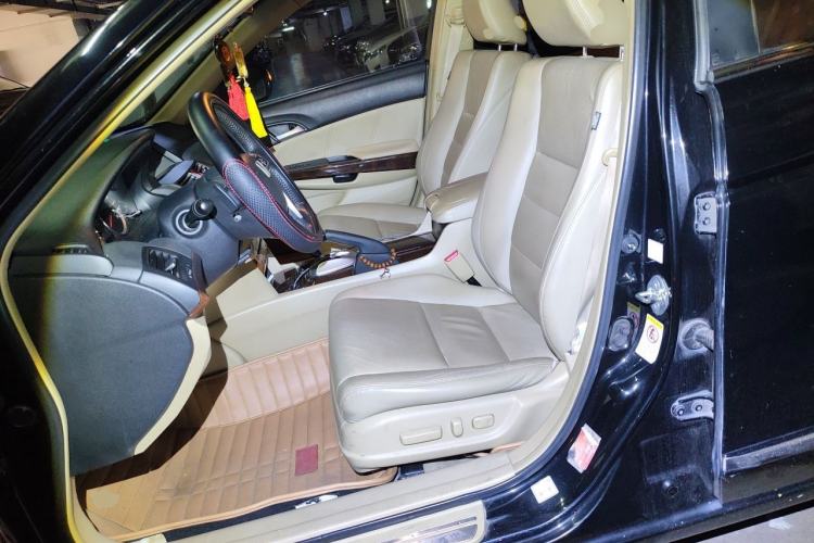 Used Honda Accord 2013 2.4L SE Left Front Seat