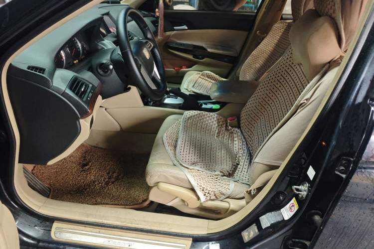 Used Honda Accord 2013 2.0L LX Left Front Seat