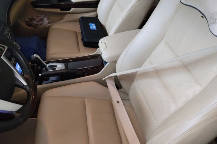 Used Honda Accord 2013 2.4L SE Left Front Seat