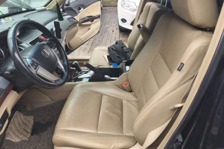 Used Honda Accord 2013 2.0L SE Left Front Seat