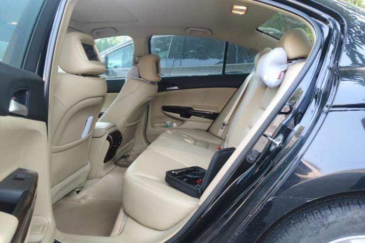Used Honda Accord 2013 2.4L SE Left Rear Seat