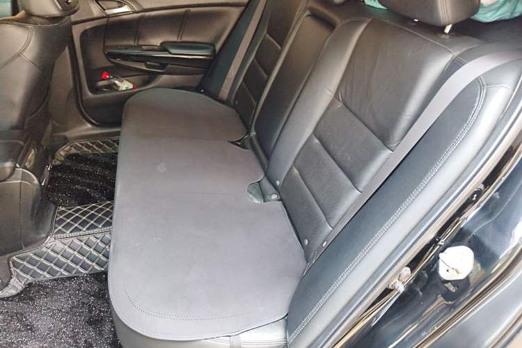 Used Honda Accord 2013 2.0L SE Left Rear Seat