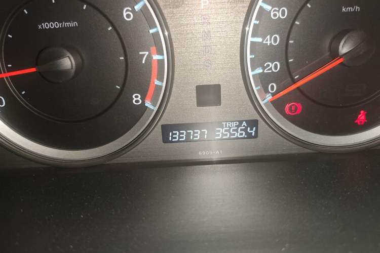 Used Honda Accord 2013 2.4L SE Odometer Close Up