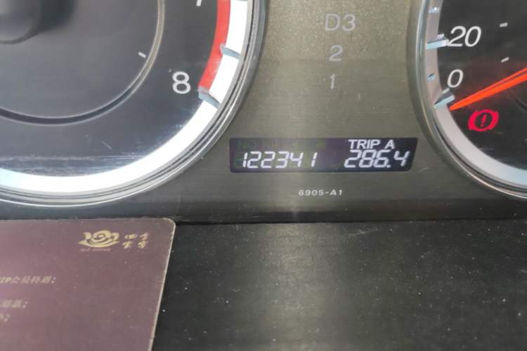 Used Honda Accord 2013 2.0L SE Odometer Close Up