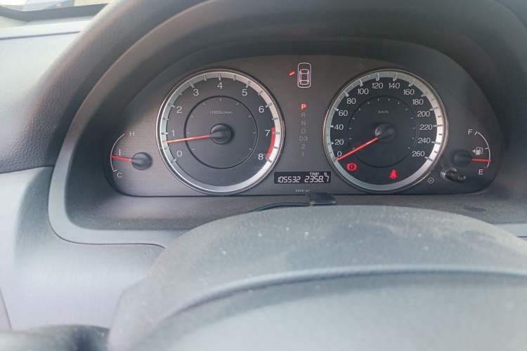 Used Honda Accord 2013 2.0L LX Odometer Close Up