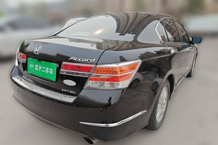 Used Honda Accord 2013 2.0L SE Rear Right 45 Deg