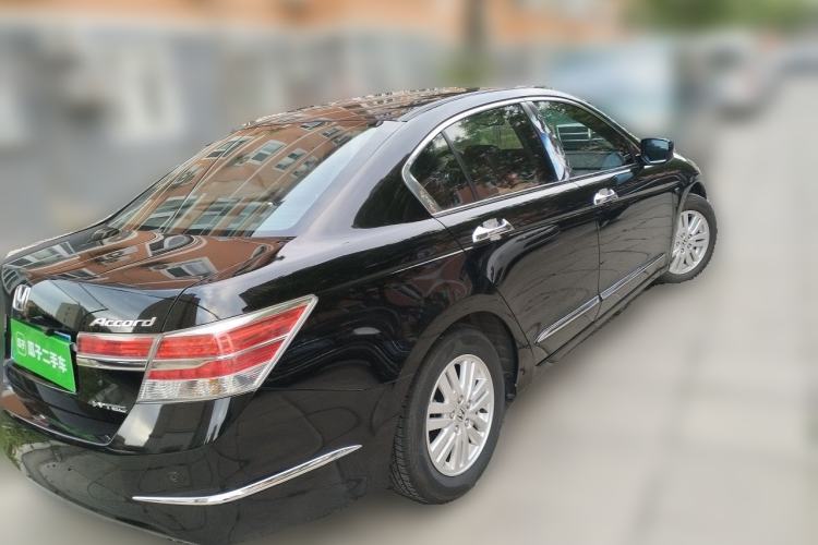 Used Honda Accord 2013 2.0L SE Rear Right 45 Deg