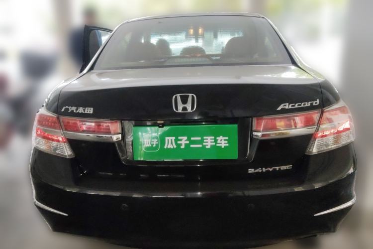 Used Honda Accord 2013 2.4L SE Rear
