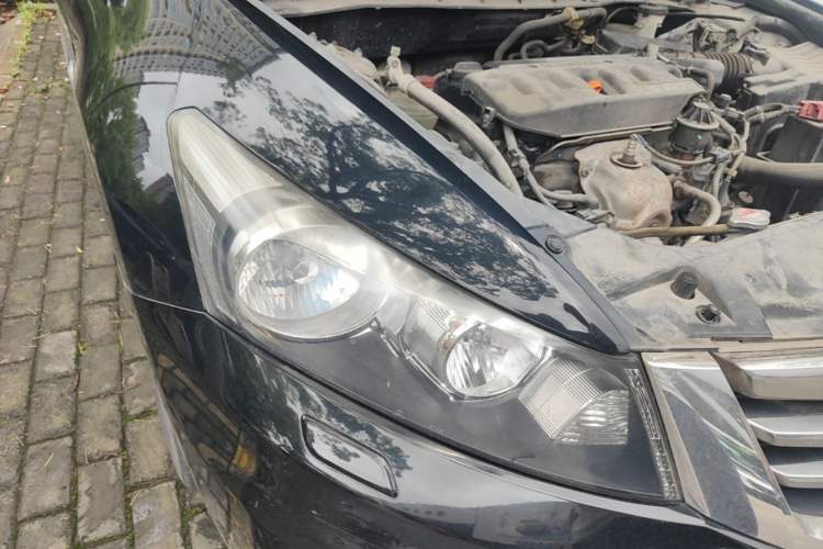 Used Honda Accord 2013 2.0L SE Right Front Headlight