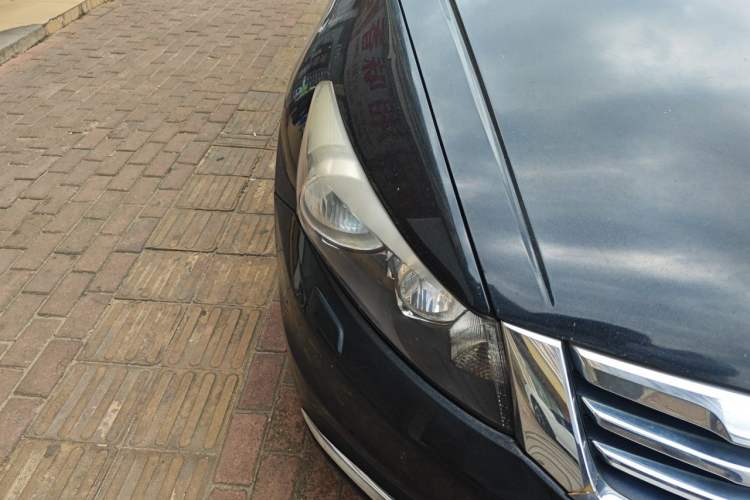 Used Honda Accord 2013 2.0L SE Right Front Headlight