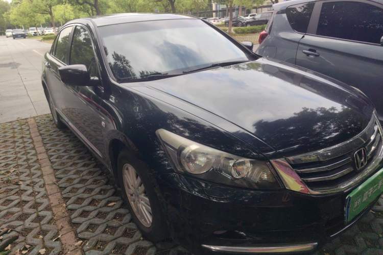 Used Honda Accord 2013 2.0L SE Right Front Headlight