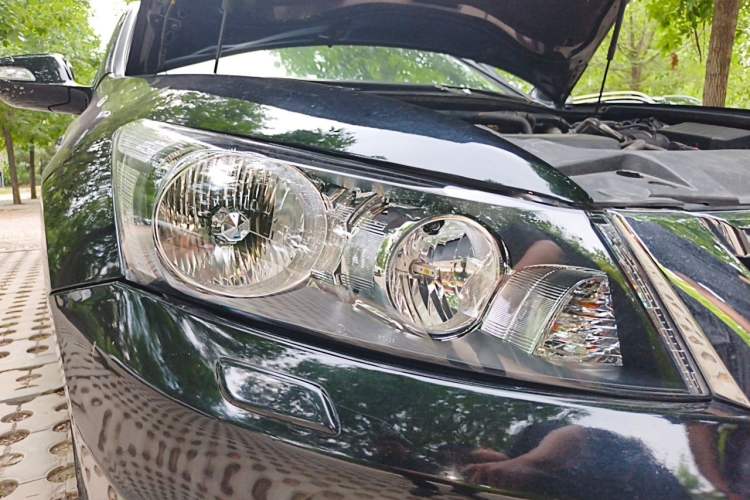 Used Honda Accord 2013 2.4L SE Right Front Headlight