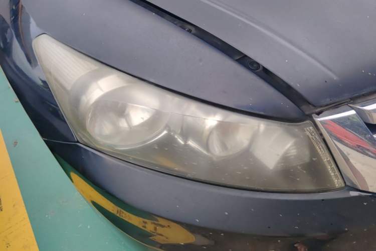 Used Honda Accord 2013 2.4L SE Right Front Headlight