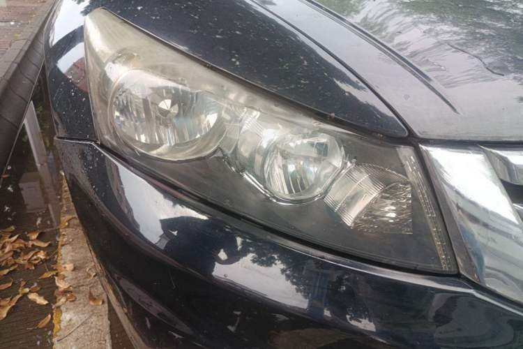 Used Honda Accord 2013 2.0L LX Right Front Headlight