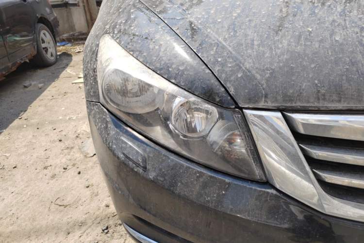 Used Honda Accord 2013 2.0L SE Right Front Headlight
