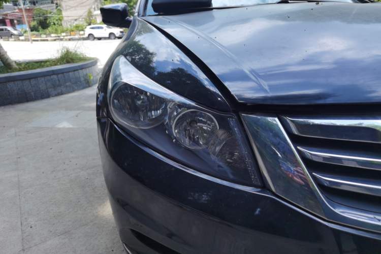 Used Honda Accord 2013 2.4L LX Right Front Headlight