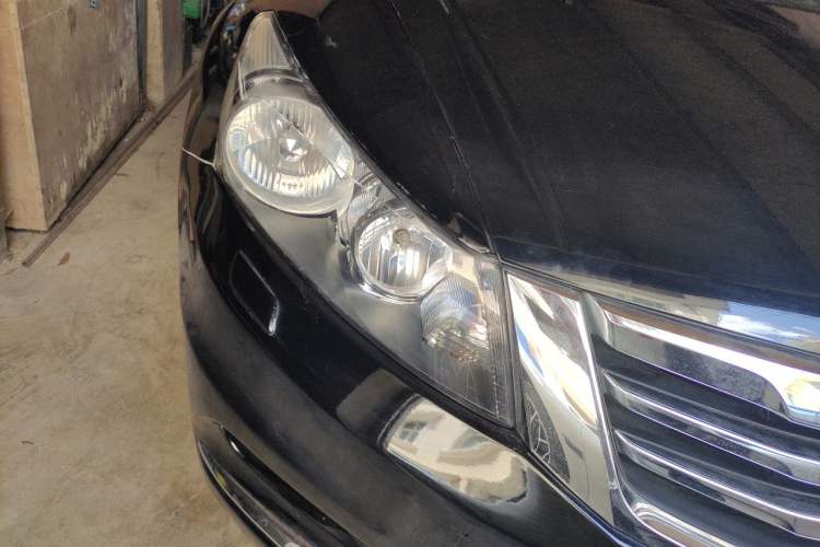 Used Honda Accord 2013 2.4L SE Right Front Headlight