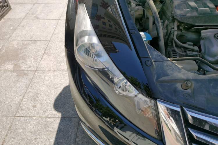 Used Honda Accord 2013 2.0L SE Right Front Headlight