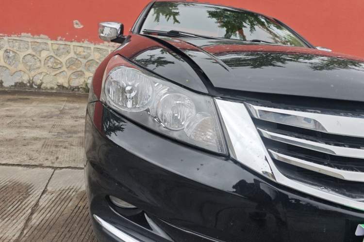 Used Honda Accord 2013 2.0L LX Right Front Headlight