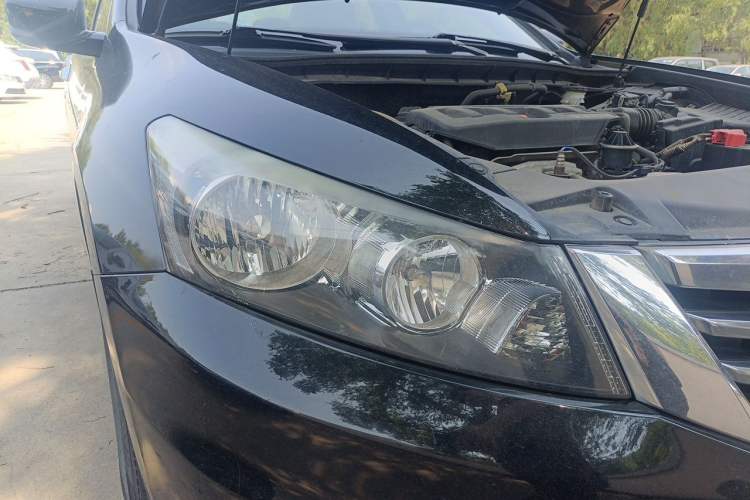 Used Honda Accord 2013 2.0L LX Right Front Headlight