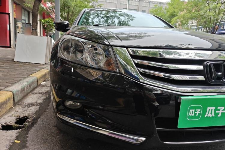Used Honda Accord 2013 2.0L SE Right Front Headlight