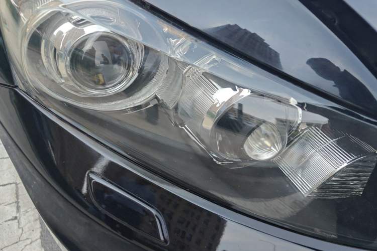 Used Honda Accord 2013 2.4L SE Right Front Headlight