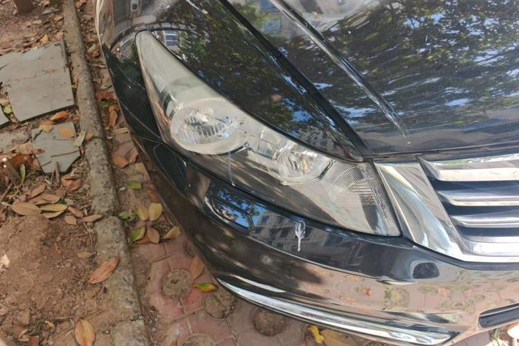 Used Honda Accord 2013 2.0L SE Right Front Headlight