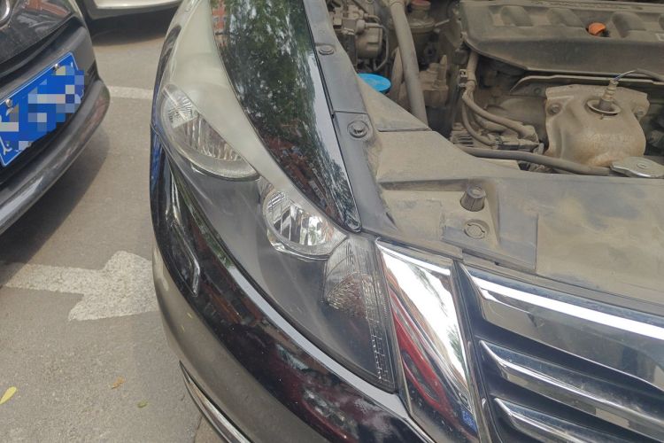 Used Honda Accord 2013 2.0L SE Right Front Headlight