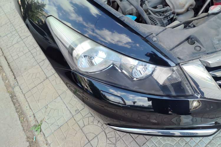 Used Honda Accord 2013 2.0L SE Right Front Headlight