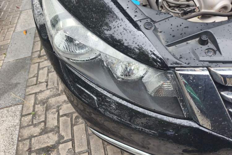 Used Honda Accord 2013 2.0L SE Right Front Headlight