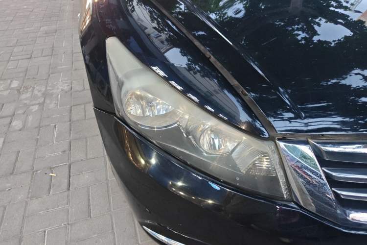 Used Honda Accord 2013 2.0L LX Right Front Headlight