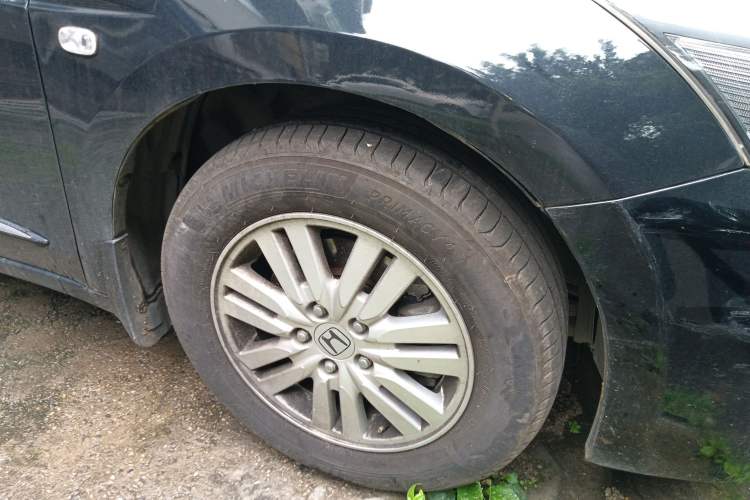 Used Honda Accord 2013 2.0L LX Right Front Wheel Hub