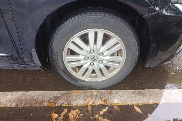 Used Honda Accord 2013 2.0L LX Right Front Wheel Hub