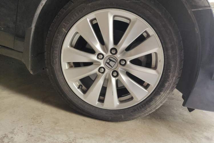 Used Honda Accord 2013 2.4L SE Right Front Wheel Hub