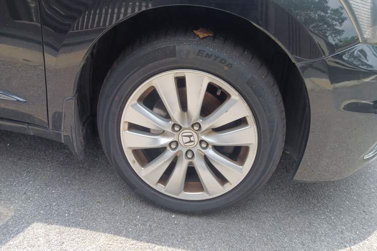 Used Honda Accord 2013 2.4L SE Right Front Wheel Hub