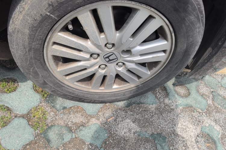 Used Honda Accord 2013 2.0L SE Right Front Wheel Hub