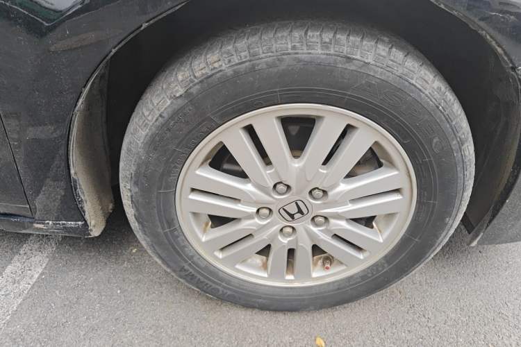 Used Honda Accord 2013 2.0L SE Right Front Wheel Hub