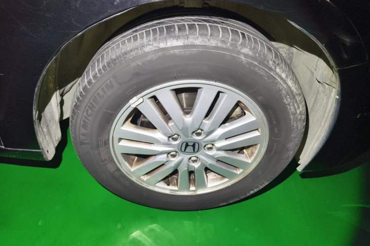 Used Honda Accord 2013 2.0L LX Right Front Wheel Hub