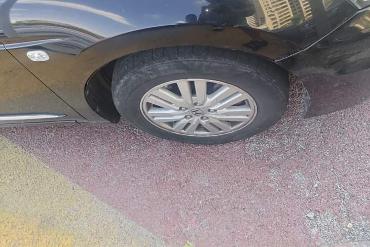 Used Honda Accord 2013 2.0L LX Right Front Wheel Hub