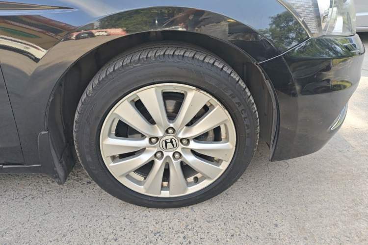 Used Honda Accord 2013 2.4L SE Right Front Wheel Hub