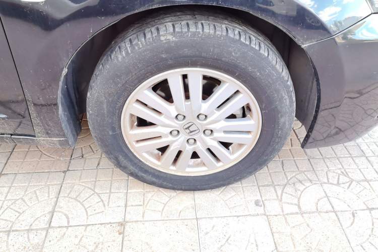 Used Honda Accord 2013 2.0L SE Right Front Wheel Hub
