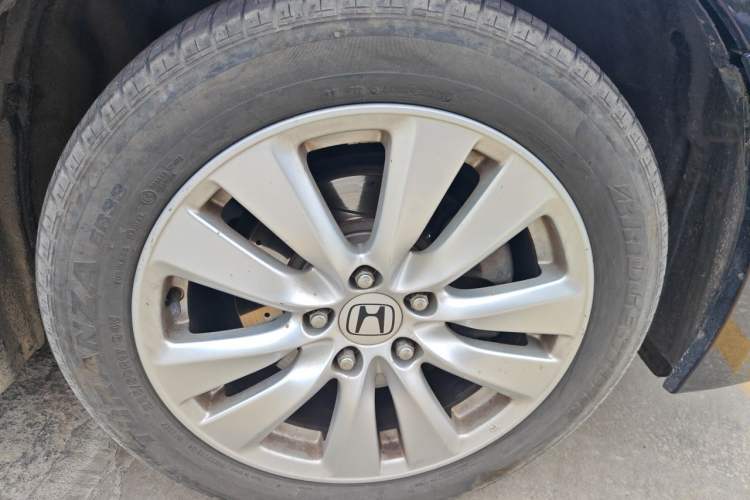 Used Honda Accord 2013 2.4L SE Right Front Wheel Hub