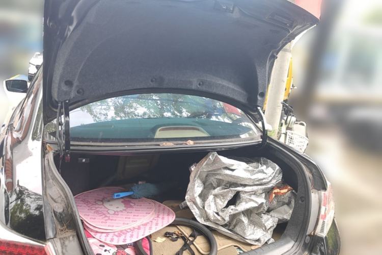Used Honda Accord 2013 2.0L SE Trunk