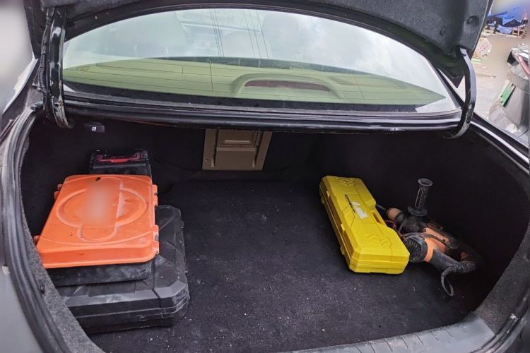 Used Honda Accord 2013 2.0L SE Trunk